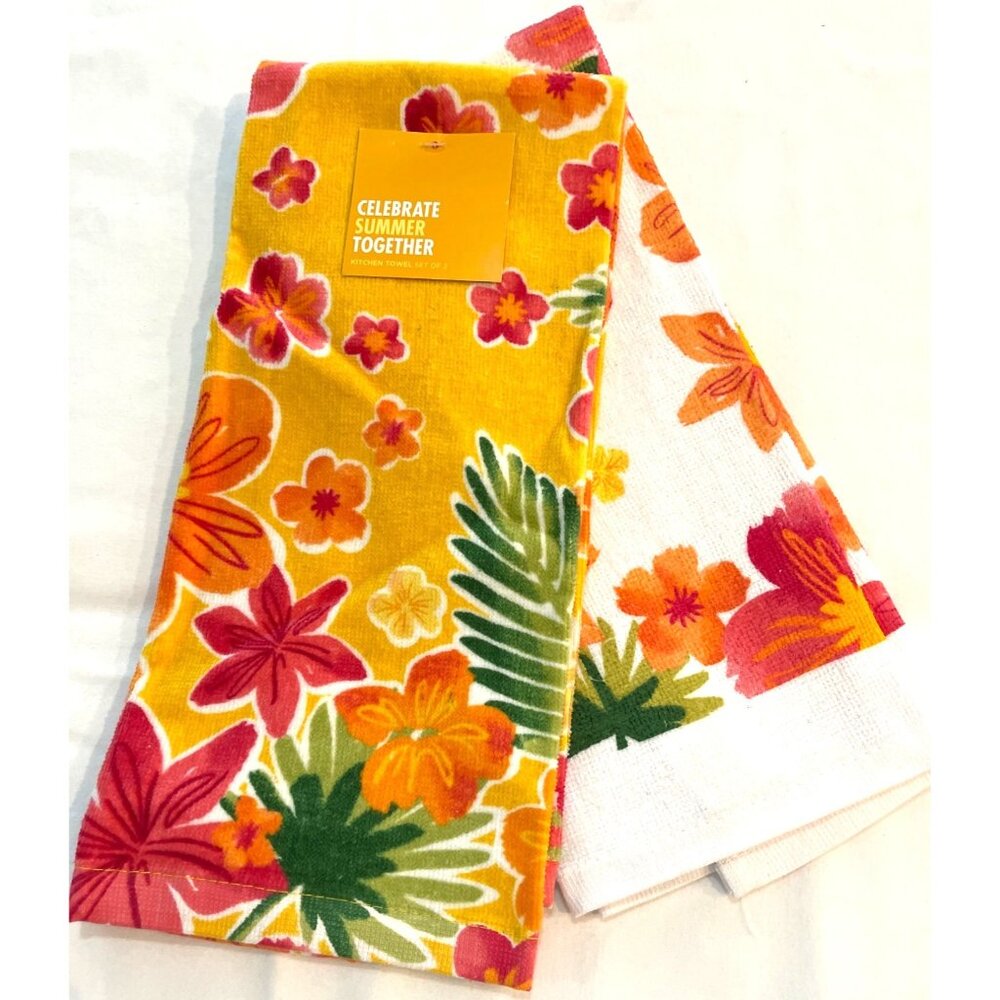Terry Hand Tea Towels Set Kitchen Floral Hibiscus Orange Red Yellow Flower NWT - Picture 6 of 7